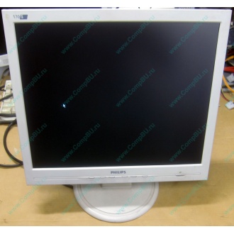 Монитор 17" TFT Philips 170S с битым пикселем в Перми, белый (Пермь)