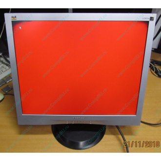 Монитор 19" ViewSonic VA903 с дефектом изображения (битые пиксели по углам) - Пермь.