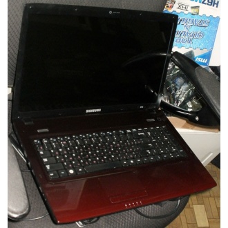 Ноутбук Samsung R780i (Intel Core i3 370M (2x2.4Ghz HT) /4096Mb DDR3 /320Gb /ATI Radeon HD5470 /17.3" TFT 1600x900) - Пермь
